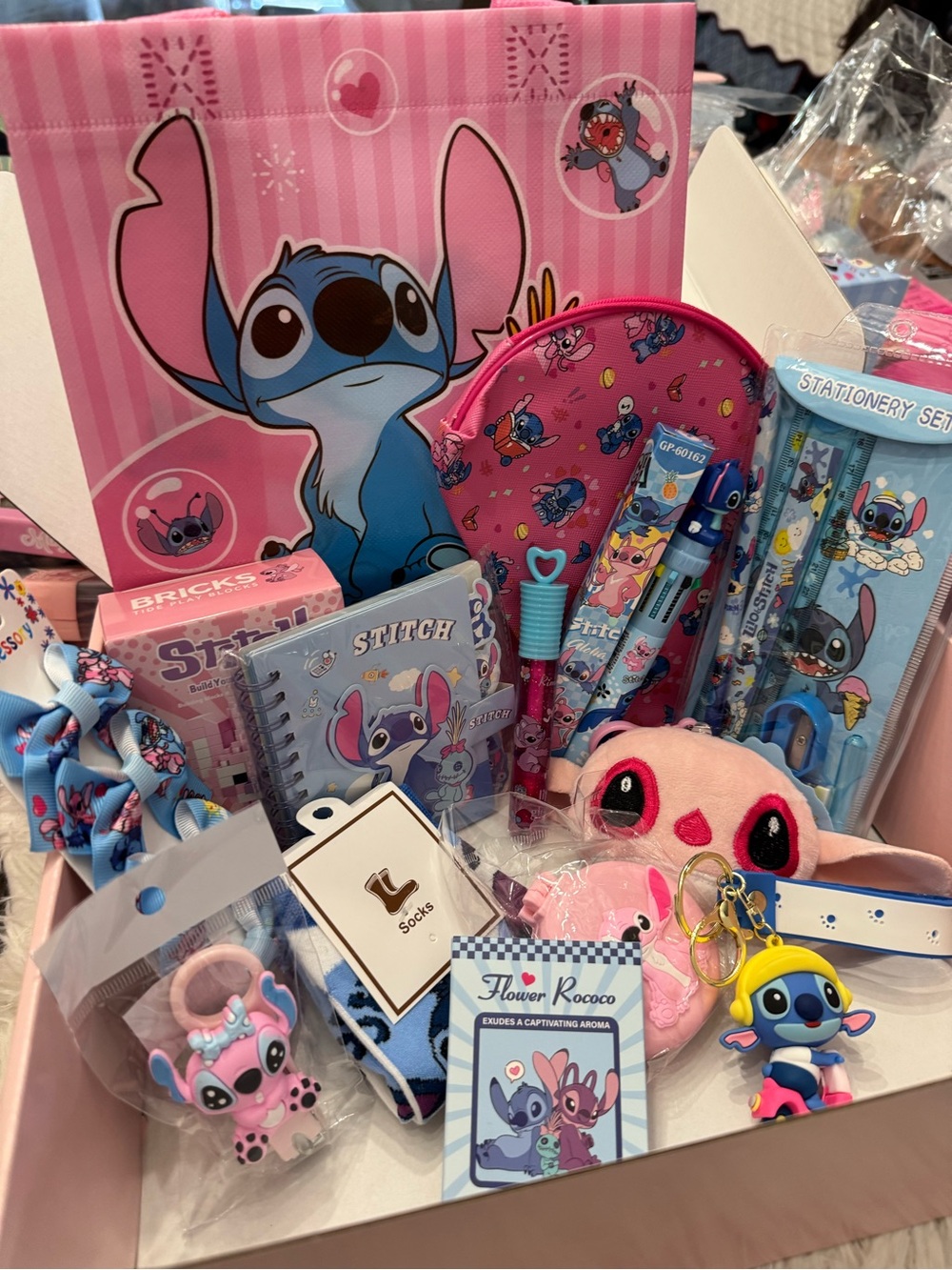Stitch pink bundle Gift Set more than 20 items ready to gift or back to school